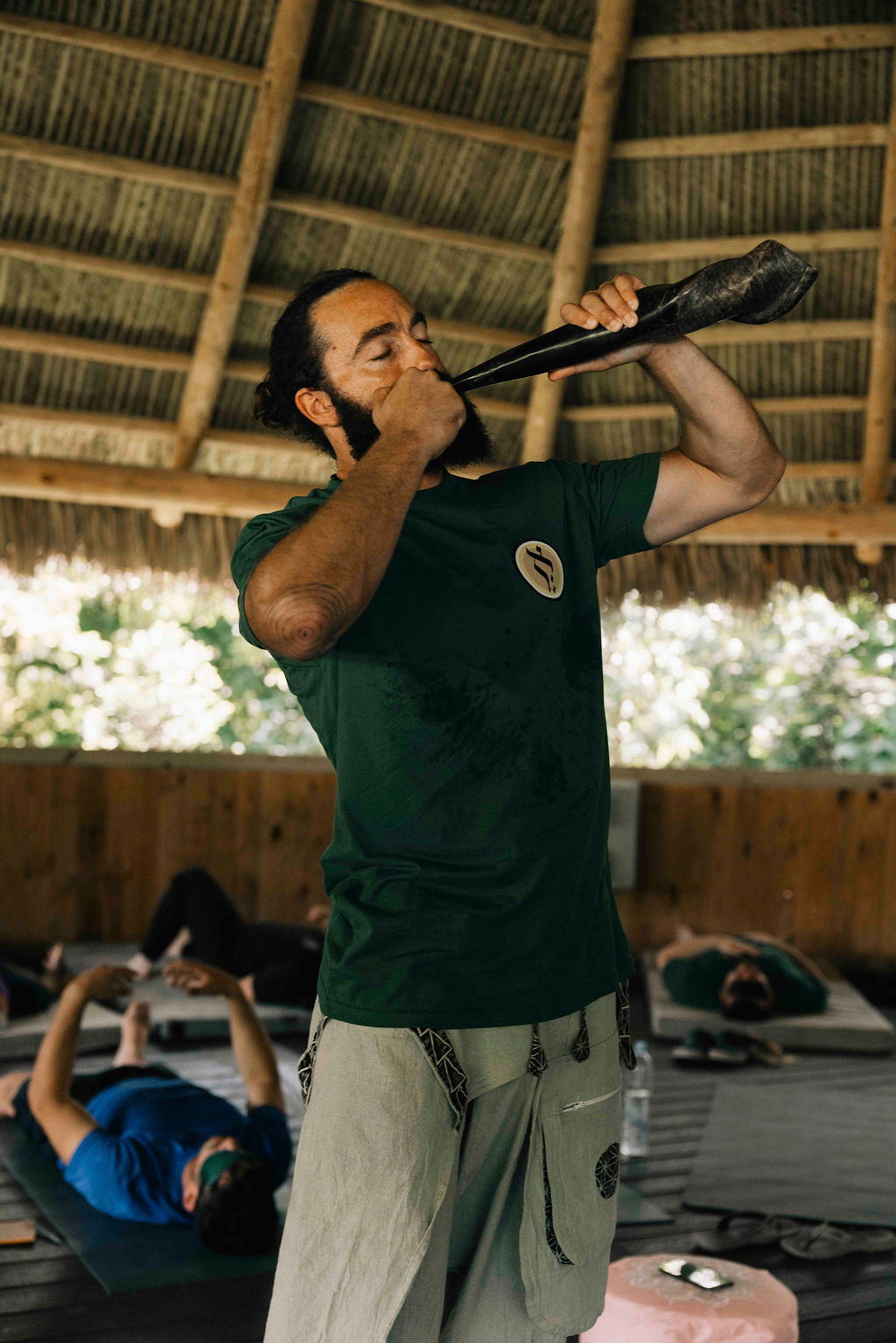 Meir Kalmanson sounding a shofar at Ahdama